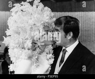 Maria Grazia buccella, Ugo Tognazzi, sissignore, 1968 Foto Stock