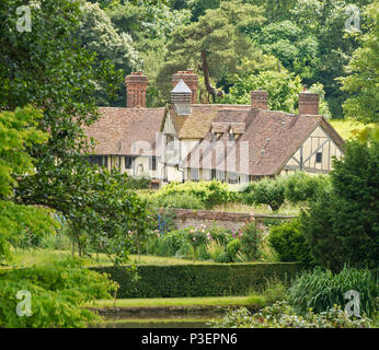 Mote Farm Cottages, Ightham Mote, Ivy Hatch, Sevenoaks, Kent, Regno Unito Foto Stock