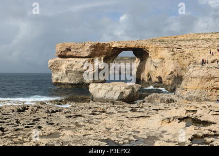 La finestra Azzurra, Gozo, Malta. Fotografato 26/02/2017, pochi giorni prima del suo crollo (08/03/2017). Foto Stock