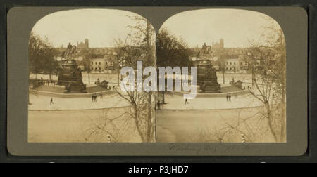 . Il Monumento a Washington in Philadelphia . Inglese: Nonostante la NYPL avente legendées questo come essendo in Washington, D.C., utente:Clindberg-in commento realizzato originariamente a parlare dell'utente:Jmabel/schede Stereo di Washington D.C.-identifica come Rudolf Siemering's 1897 Monumento di Washington di Philadelphia. Foto di esso qui preso dal Museo d'arte passi: il tracciato stradale ha apparentemente cambiato notevolmente intorno vi poiché. . Creato: 1859-1905. Copertura: 1859?-1905?. Fonte impronta: 1897-1905?. Elemento digitale pubblicata 1-25-2006; aggiornato 2-12-2009. 374 Washington Monument, Philadelpia, da Robert N. Den Foto Stock