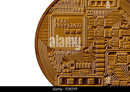 Bitcoin. Bit fisico moneta. Valuta digitale. Cryptocurrency concetto di data mining. Medaglia d'oro con simboli bitcoin isolati su sfondo bianco Foto Stock