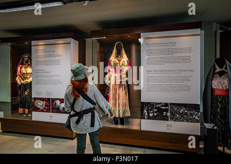 Italia Sardegna Cagliari museo archeologico nazionale costumi sardi Foto Stock