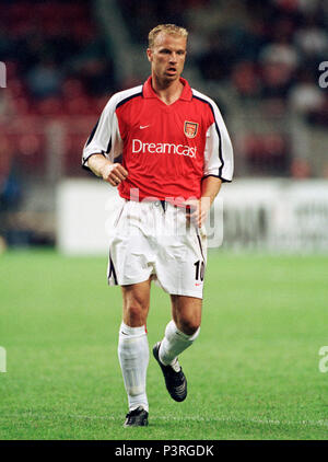 Arena di Amsterdam Paesi Bassi, 3.8.2000, Torneo di Amsterdam, FC Barcellona vs Arsenal FC 2:1 ----- Dennis BERGKAMP (Arsenal) Foto Stock