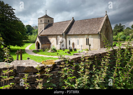 San Michele e San Martin's church, Eastleach, il Costwolds, Gloucestershire, England, Regno Unito, Europa Foto Stock