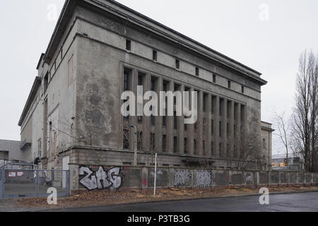 Berlino, Germania, club Berghain in un ex impianto di cogenerazione a Berlino-friedrichshain Foto Stock