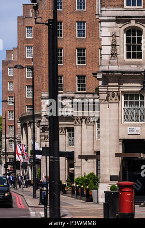 Grosvenor House Hotel, Park Lane, London, England, Regno Unito Foto Stock