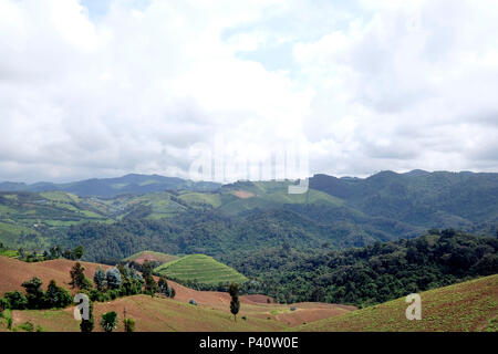 Il Ruanda, circostante di Kibuye, paesaggio Foto Stock