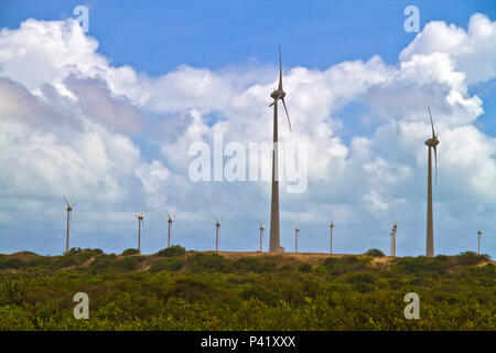 torres de energia eólica Parque Eólico Rio do Fogo Rio Grande do Norte  Nordeste Brasil Stock Photo - Alamy