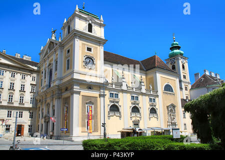 Bella chiesa schottenstift a Vienna, in Austria Foto Stock