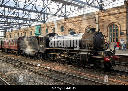 K1 signore delle isole giacobita locomotiva del treno a vapore a Carlisle ferrovia stazione ferroviaria Carlisle Cumbria Inghilterra REGNO UNITO Foto Stock