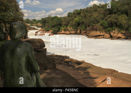 Rio TietÃª, Barragem e Usina de Porto GÃ³es, Cidade de Salto. SALTO/SP, Brasil 20/09/2013. (Foto: Celio Coscia / Fotoarena) Foto Stock