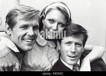 Pellicola originale titolo: ricco uomo povero uomo-TV. Titolo inglese: ricco uomo povero uomo-TV. Anno: 1976. Stelle: Nick Nolte; PETER STRAUSS; SUSAN BLAKELY. Credito: TV universale / Album Foto Stock