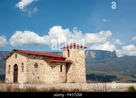 Ermida de Santa Maria de Tokwono vista de lado. Monte Roraima. Gran Savana / Bolívar / Venezuela. 25/01/2011. Foto: Rafael Duarte / Fotoarena Foto Stock