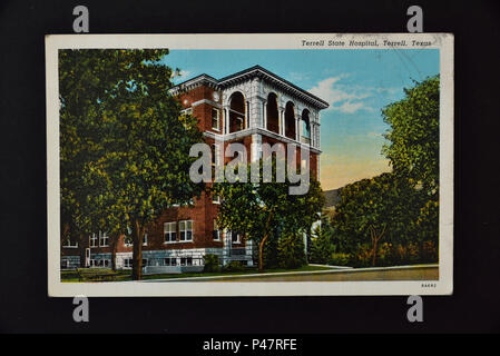 Fotografia di 1930/1940's American cartolina a colori raffigurante Terell ospedale statale, Terrell, Texas, su uno sfondo nero. Foto Stock