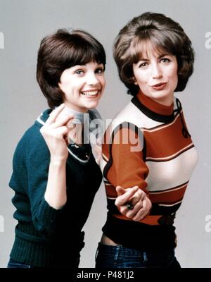 Pellicola originale titolo: Laverne & Shirley. Titolo inglese: Laverne & Shirley. Regista: JOEL ZWICK; ALAN RAFKIN. Anno: 1976. Stelle: il Marshall del penny; Cindy Williams. Credito: PARAMOUNT TV / Album Foto Stock