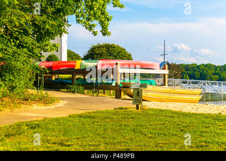 Barche sul lago Foto Stock