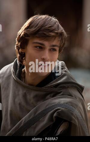 Pellicola originale titolo: Romeo e Giulietta. Titolo inglese: Romeo e Giulietta. Regista: Carlo Carlei. Anno: 2013. Stelle: Douglas Booth. Credito: AMBER ENTERTAINMENT / Album Foto Stock