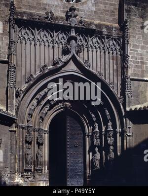 PUERTA DE LOS APOSTOLES - S XV - Gotico florido. Autore: Diego Sánchez de Almazán (XV sec.). Posizione: CATEDRAL-esterno, Spagna. Foto Stock