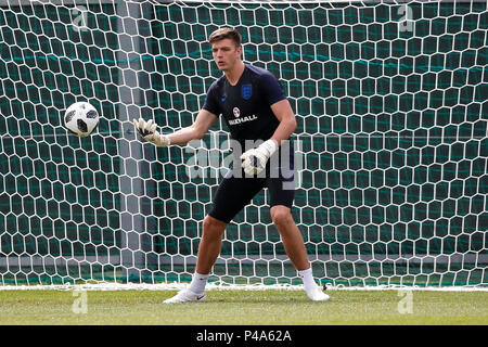 Zelenogorsk, San Pietroburgo, Russia. 21 Giugno, 2018. Nick Papa di Inghilterra durante un'Inghilterra sessione di formazione alla Stadium Spartak Zelenogorsk il 21 giugno 2018 in Zelenogorsk, San Pietroburgo, Russia. Credito: Immagini di PHC/Alamy Live News Foto Stock
