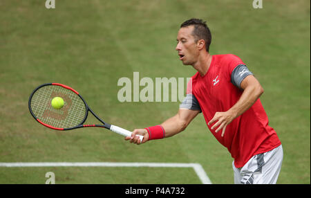 Halle, Germania. Il 21 giugno, 2018. Tennis ATP Tour, singoli, uomini, round del 16. Germania Philipp KOHLSCHREIBER: risultati nei in azione contro Australia Ebden. Credito: Friso Gentsch/dpa/Alamy Live News Foto Stock