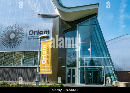 Ingresso frontale, palestra del centro nazionale di allenamento sportivo Oriam, Heriot Watt University, Edimburgo, Scozia, Regno Unito Foto Stock