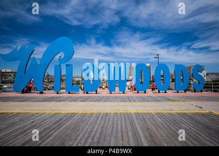 Stati Uniti d'America, New Jersey, il Jersey Shore, Wildwoods, Wildwoods segno di benvenuto Foto Stock