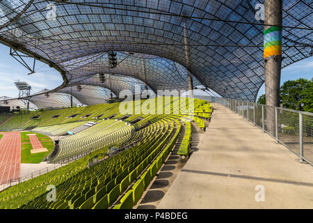 L'Europa, in Germania, in Baviera, Monaco di Baviera, Olympiastadion Foto Stock