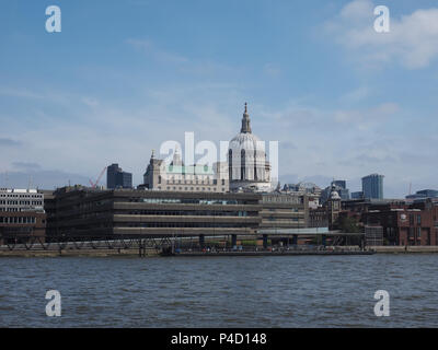 LONDON, Regno Unito - circa giugno 2018: Vista della città di Londra Foto Stock