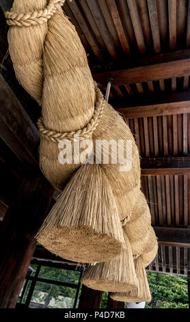 Izumo Taisha nella prefettura di Shimane è considerato uno del Giappone più importanti santuari. Non vi sono record, ma è anche creduto di essere il più antico. Foto Stock