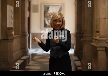 Pellicola originale Titolo: Sunshine su Leith. Titolo inglese: Sunshine su Leith. Regista: DEXTER Fletcher. Anno: 2013. Stelle: JANE HORROCKS. Credit: nero cammello foto/film di DNA / Album Foto Stock