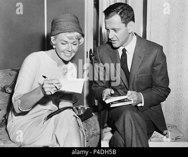 Pellicola originale titolo: Cuscino parlare. Titolo inglese: Cuscino parlare. Regista: Michael Gordon. Anno: 1959. Stelle: TONY RANDALL; Doris Day. Credito: Universal Pictures / Album Foto Stock