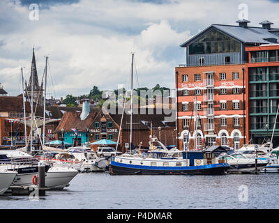 Ipswich Quayside Lungomare di Ipswich - riverside marina rinnovamento nel centro di Ipswich sul fiume Orwell Foto Stock