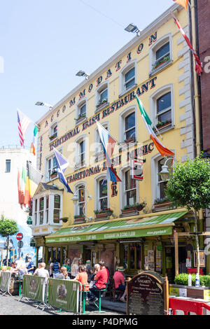 Oliver St John Gogartys tradizionale bar irlandese, Anglesea Street, Temple Bar di Dublino, Provincia di Leinster, Repubblica di Irlanda Foto Stock