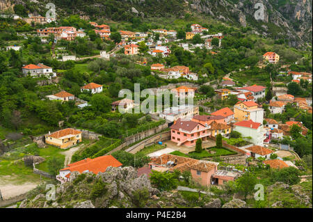 Vista sulla città di Kruje, Albania Foto Stock