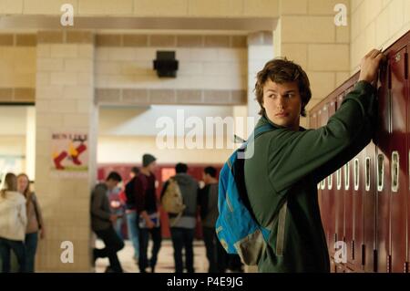 Pellicola originale titolo: uomini, donne e bambini. Titolo inglese: uomini, donne e bambini. Regista: Jason Reitman. Anno: 2014. Stelle: ANSEL ELGORT. Credito: Paramount Pictures / Album Foto Stock
