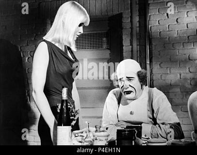 Pellicola originale titolo: Blue Angel, la. Titolo inglese: Blue Angel, la. Regista: EDWARD DMYTRYK. Anno: 1959. Stelle: Curd Jürgens; può Britt. Credito: 20TH CENTURY FOX / Album Foto Stock