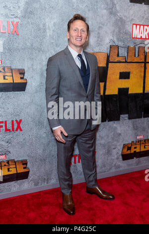 New York, Stati Uniti. Il 21 giugno, 2018. New York, NY - Giugno 21, 2018: Justin Swain assiste la Luke Cage Stagione 2 premiere presso la sala da ballo di Edison Credito: lev radin/Alamy Live News Foto Stock