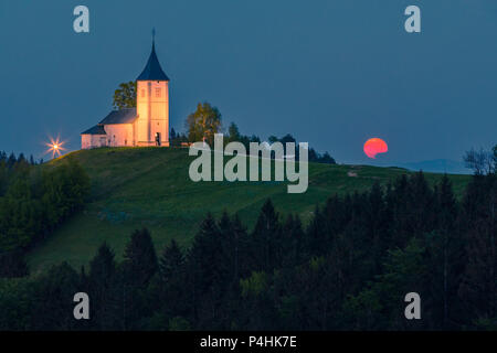 Jamnik è un insediamento sulle pendici orientali del Jelovica altopiano nel comune di Kranj in Alta Carniola regione della Slovenia. Il locale Foto Stock
