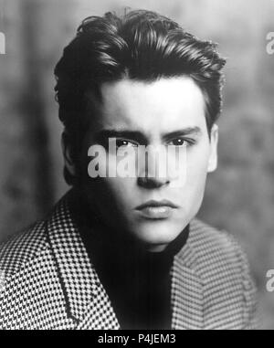 Pellicola originale titolo: 21 JUMP STREET. Titolo inglese: 21 JUMP STREET. Regista: Stephen J. CANNELL. Anno: 1987. Stelle: Johnny Depp. Credito: 20TH CENTURY FOX TV / Album Foto Stock