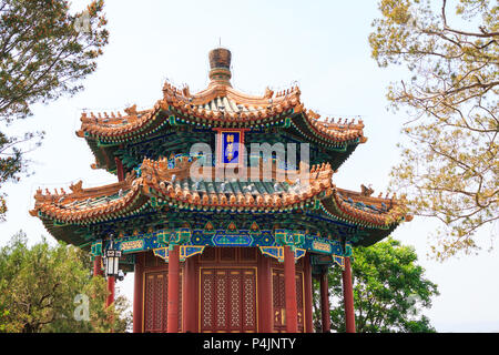 Il padiglione e gazebo vancomicina del Parco Jingshan nel capitale della Cina Pechino. Foto Stock