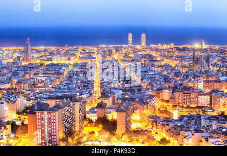 Barcellona all'alba Foto Stock