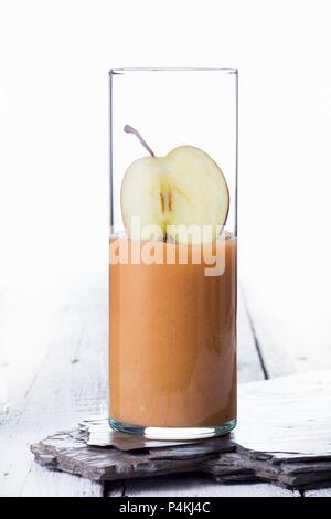 Un frullato di Apple Foto Stock