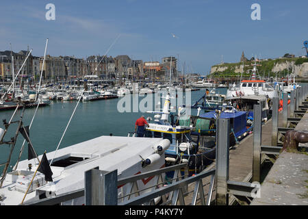 Porto di Dieppe, Normandia, Francia Foto Stock