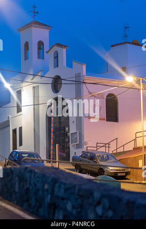 Il quartiere storico di Icod de los Vinos,visitato, visto e fotografato al tramonto Foto Stock