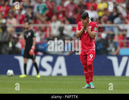 Anice Badri BELGIO V TUNISIA BELGIO V TUNISIA, 2018 FIFA WORLD CUP RUSSIA 23 giugno 2018 GBC8567 2018 FIFA World Cup Russia Spartak Stadium Group G rigorosamente solo uso editoriale. Se il giocatore/i giocatori raffigurata in questa immagine è/sono la riproduzione per un Club Inglese o l'Inghilterra per la squadra nazionale. Quindi questa immagine può essere utilizzata solo per scopi editoriali. Uso non commerciale. I seguenti usi sono anche limitato anche se in un contesto editoriale: Utilizzare in combinazione con, o parte della, qualsiasi non autorizzato di audio, video, dati, calendari, club/campionato loghi, scommesse, giochi o qualsiasi 'live' services Foto Stock