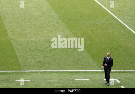 Mosca, Russia. Il 23 giugno, 2018. Calcio: Coppa del Mondo FIFA, gruppo G, seconda giornata, Belgio vs Tunisia a Spartak Stadium: Pullman Roberto Martinez Montoliu dal Belgio sorge ai margini. Credito: Federico Gambarini/dpa/Alamy Live News Foto Stock