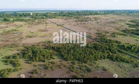 Foto aerea di Stora Alvaret su öland in Svezia (a Vickleby Alvar). La zona piatta è meglio visto dal di sopra. Foto Stock