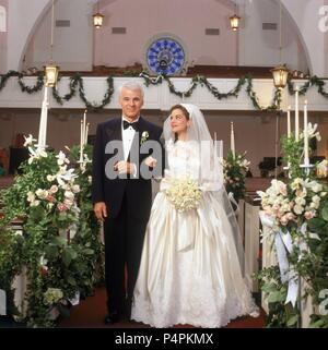 Pellicola originale titolo: padre della sposa. Titolo inglese: padre della sposa. Regista: CHARLES SHYER. Anno: 1991. Stelle: Steve Martin; KIMBERLY WILLIAMS-Paisley. Credito: Touchstone Pictures / Album Foto Stock