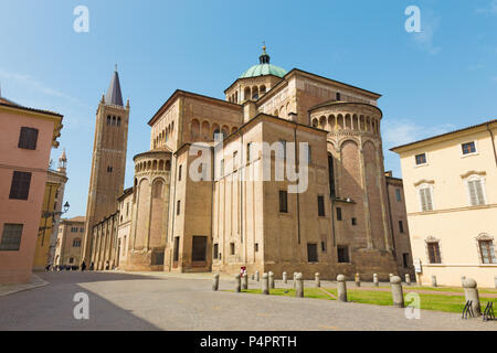 Parma - La parte orientale del Duomo - Duomo (la cattedrale di Santa Maria Assunta). Foto Stock