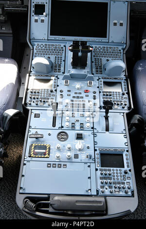 Lufthansa, nuova livrea, Airbus A350, 900, A350-900, pozzetto, pannello, Interruttore, monitor, display, Foto Stock